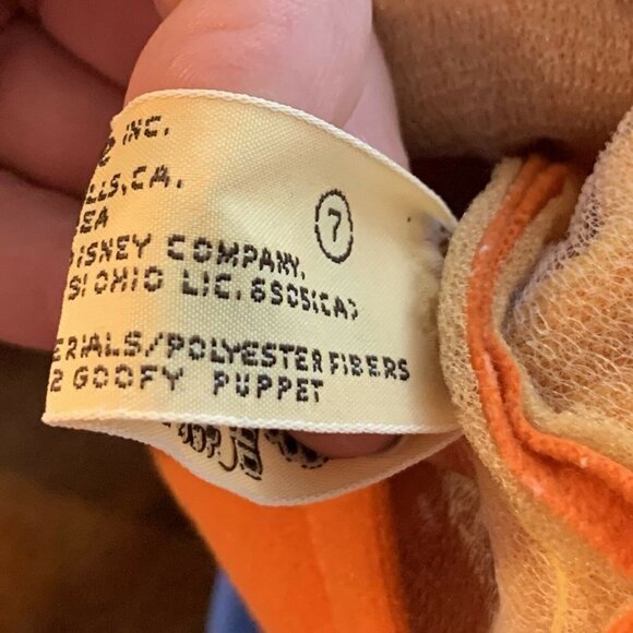 Walt Disney Goofy Set: Vintage Applause 11” Plush Hand Puppet & Ceramic Coaster - Picture 8 of 15